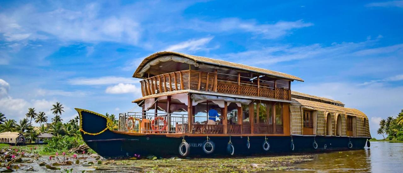 Rajahamsam Houseboat Βίλα Kumarakom Εξωτερικό φωτογραφία